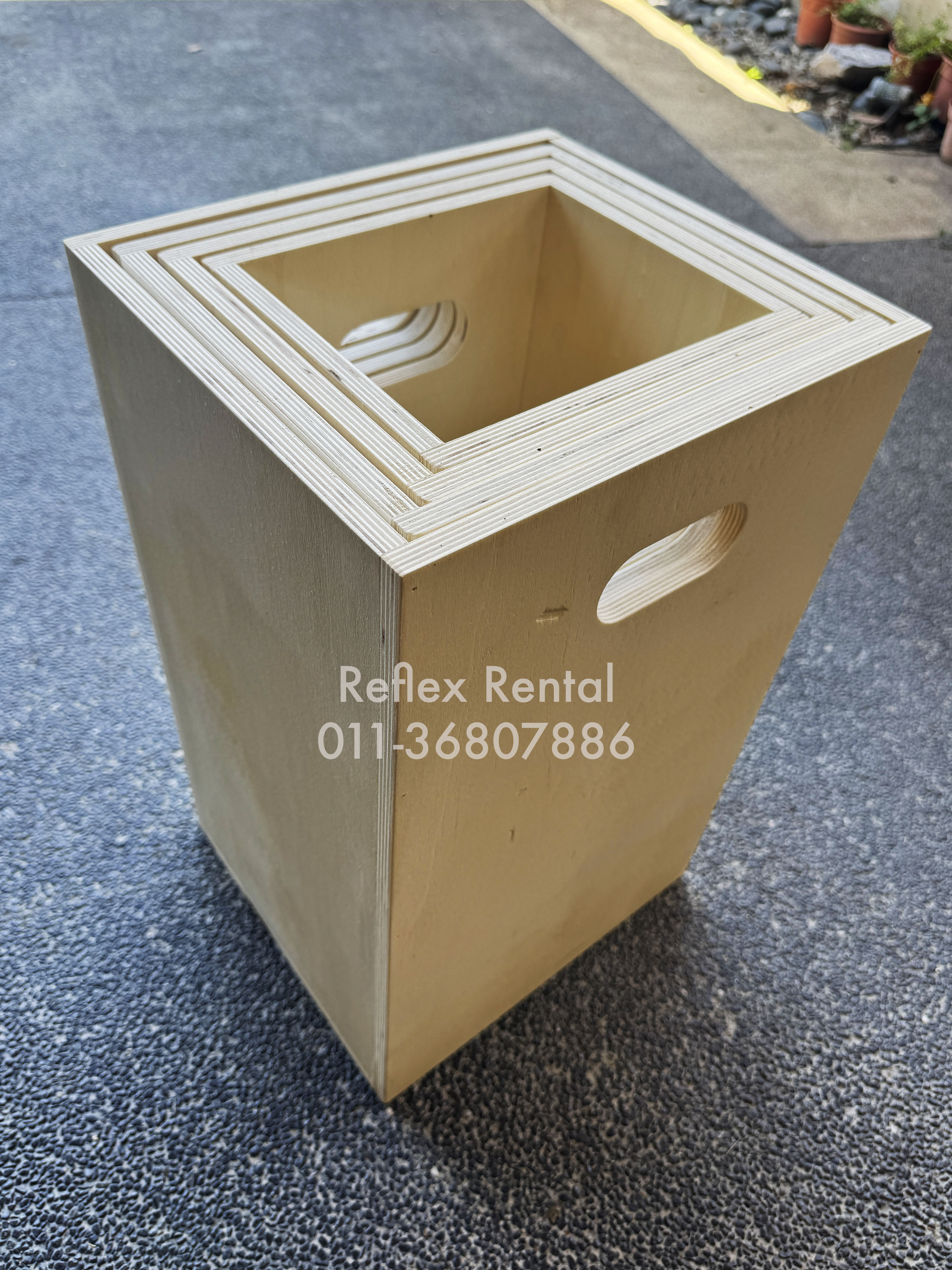 Apple box